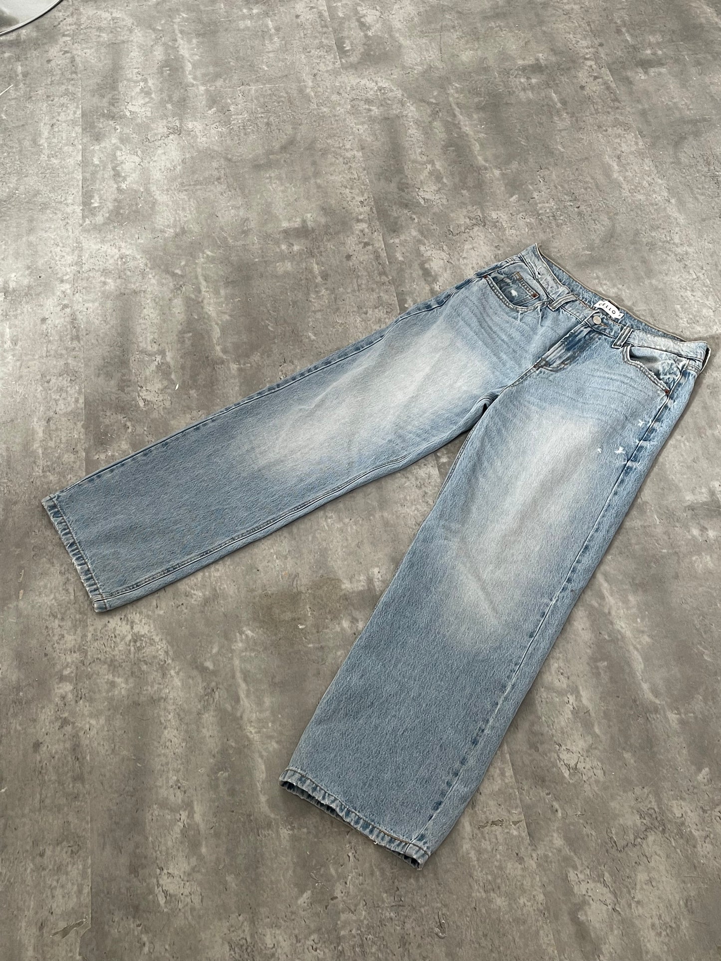 VINTAGE "CELLO" LIGHT BLUE WASH DENIM JEAN