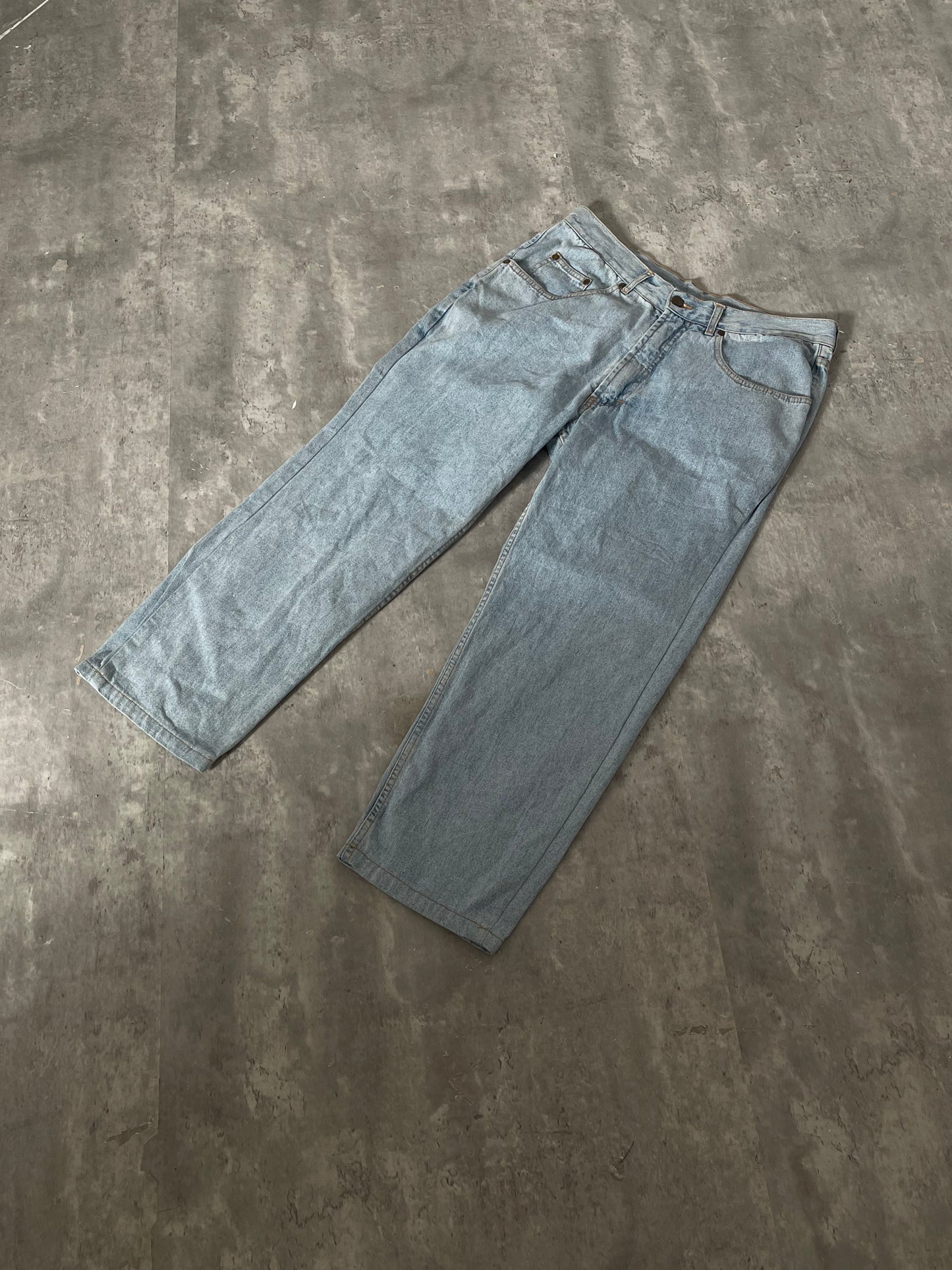 VINTAGE "MASH" LIGHT BLUE WASH DENIM JEAN