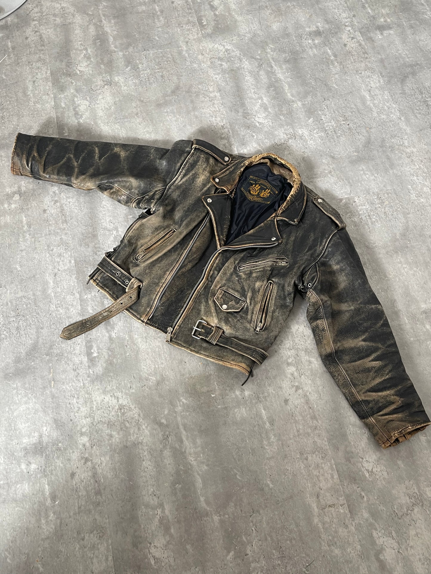 "GAIA" CLASSIC WASHED VINTAGE LEATHER JACKET