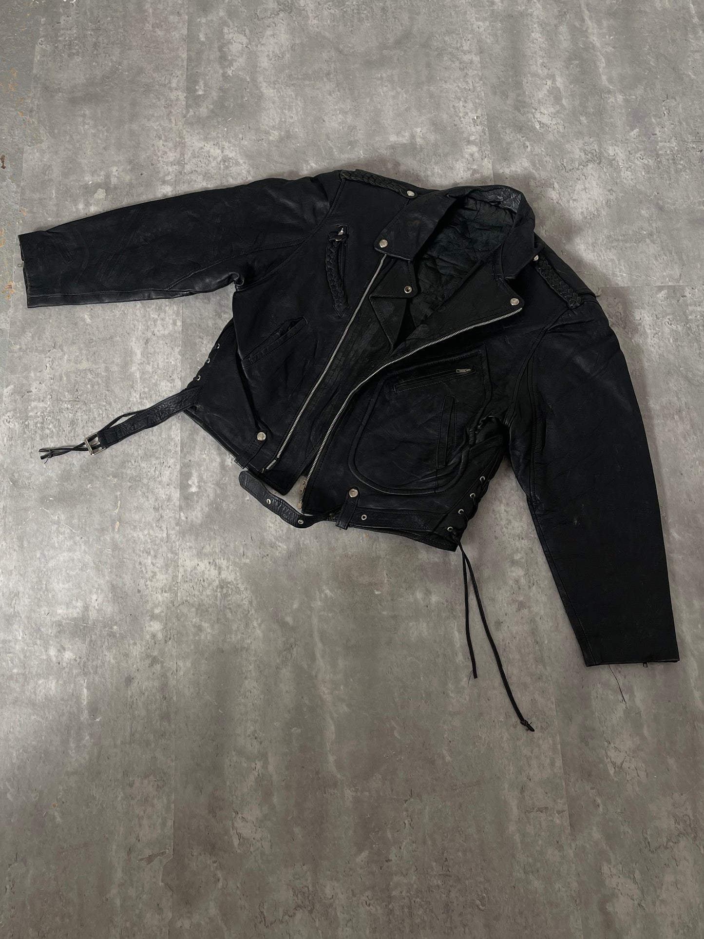 "AMARA" CLASSIC BLACK VINTAGE LEATHER JACKET