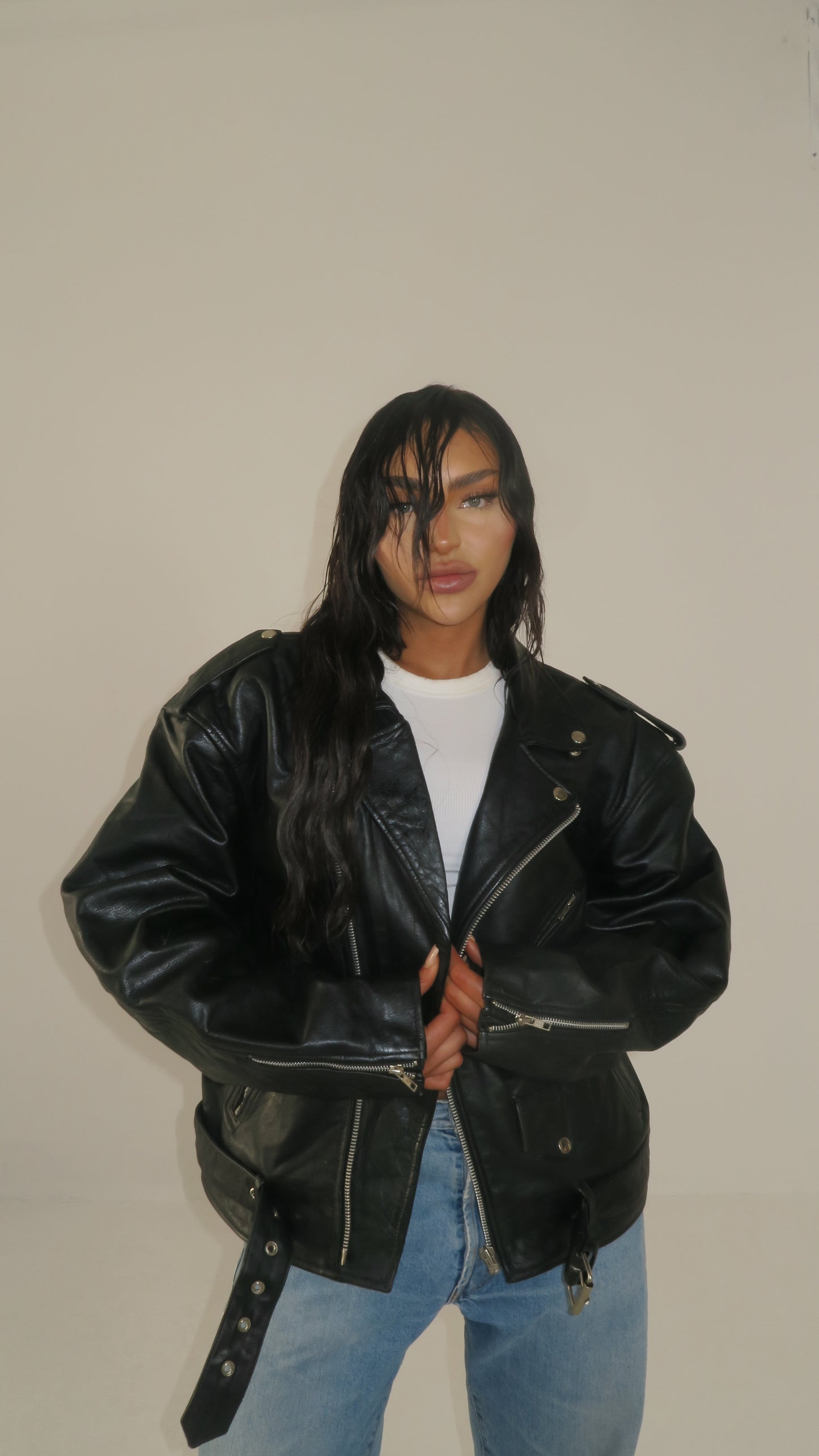 "TAY" CLASSIC BLACK VINTAGE LEATHER JACKET